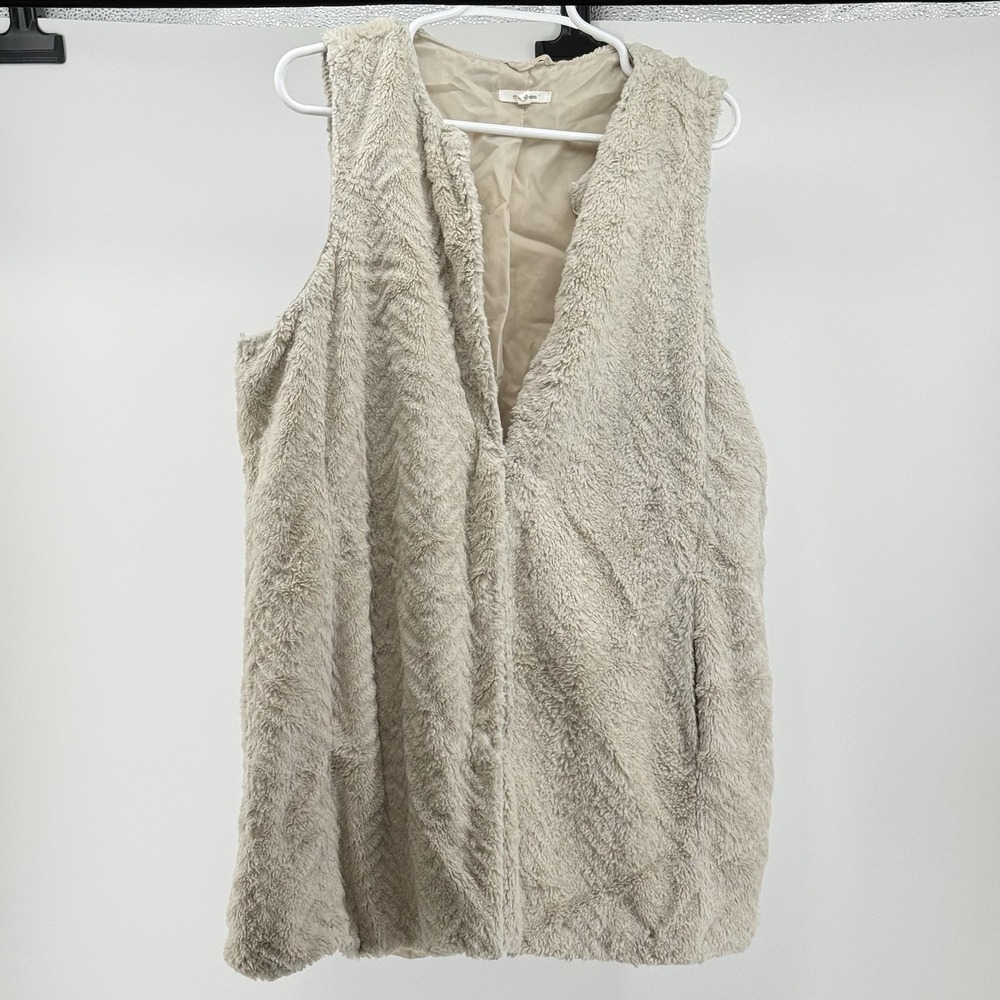 Maurices Womens XL Faux Fur Long Vest Soft Beige Pockets Hipster